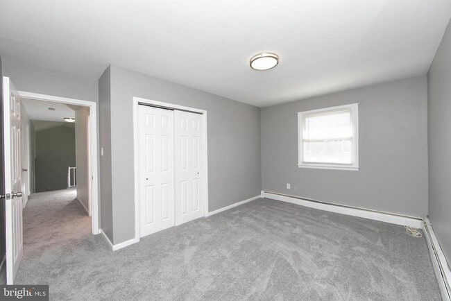 Building Photo - 332 Woodbine St