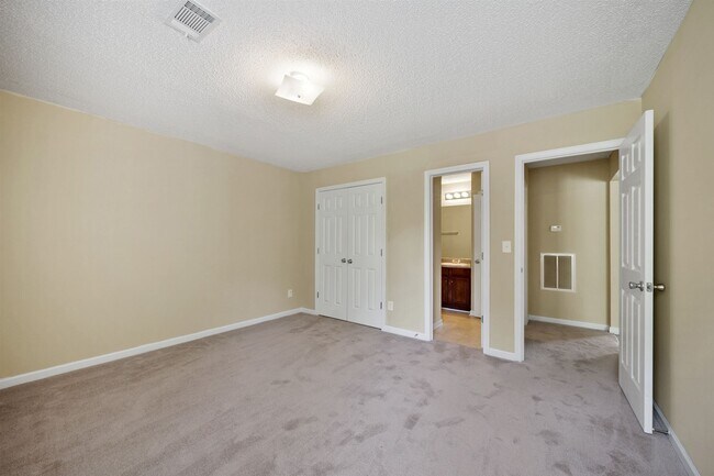 Building Photo - 1152 Stepping Stone Ln