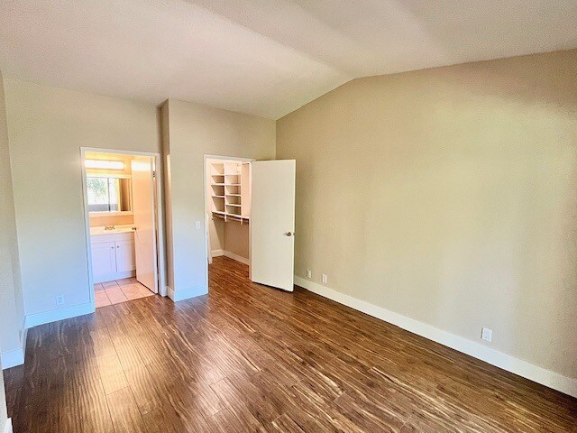 Building Photo - 7130 Woodlake Ave