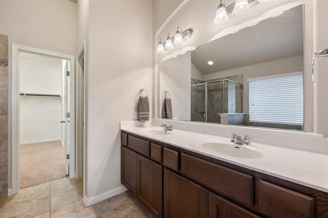 Building Photo - 8113 Cannon Ct