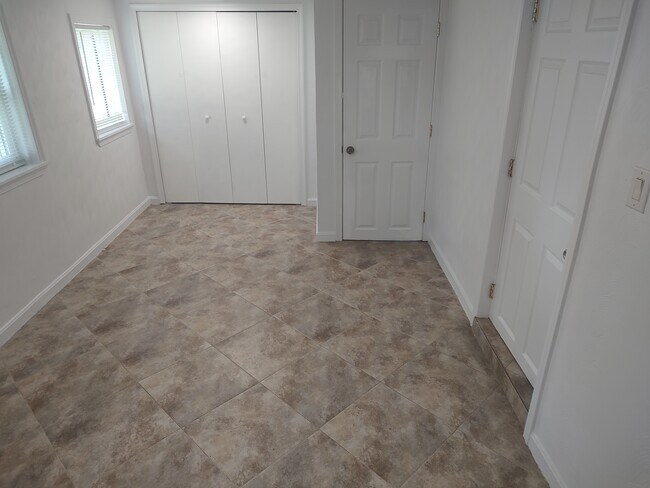 Third BR - 4011 Bandy Rd