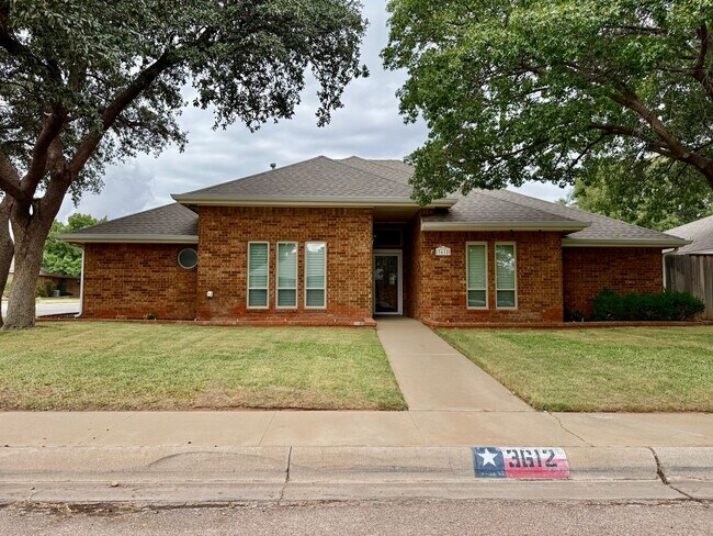 Primary Photo - House For Rent
