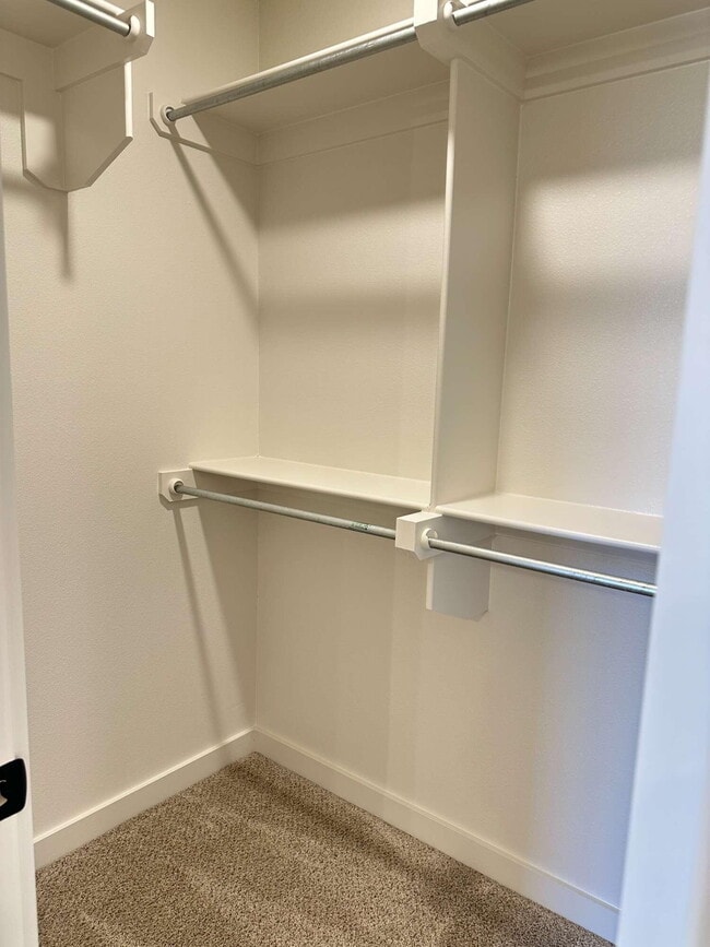 Building Photo - 510 E 23rd St