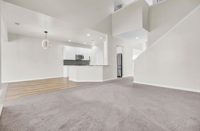 Building Photo - Spacious 5-Bedroom Rental with Dual Master...