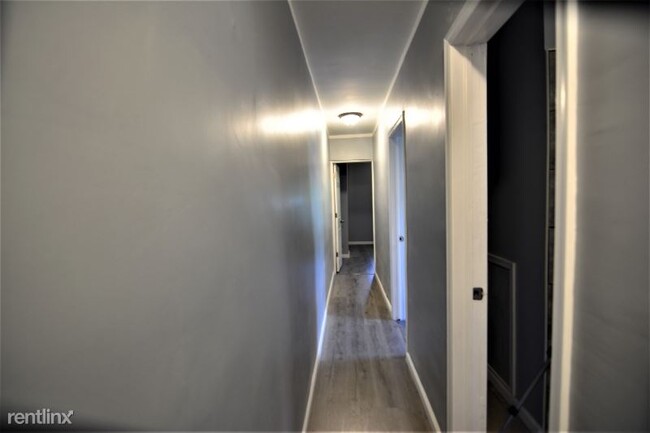 Building Photo - 4 br, 1 bath House - 322 Hanover Ave