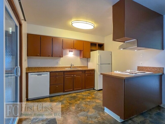 Building Photo - 12510 SW Colony Ln