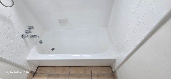 Building Photo - Discover 3528-3538 Agate in Santa Clara Open House Sunday August 2nd from 12noon-3pm