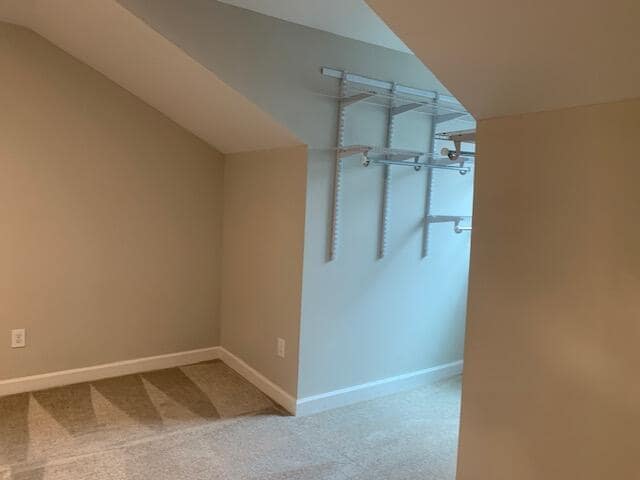 Building Photo - 1308 Russell Springs Dr