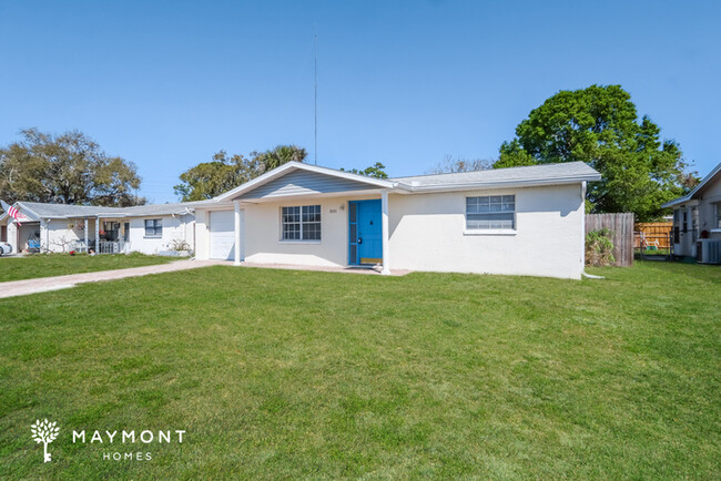 Building Photo - Charming 2-Bedroom Retreat