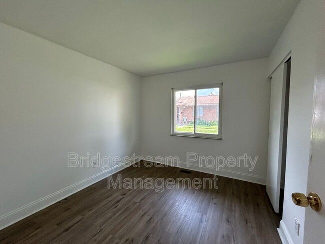 Building Photo - 4605 Croftshire Dr