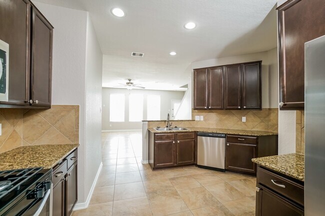 Building Photo - 2694 Elm Crossing Trail