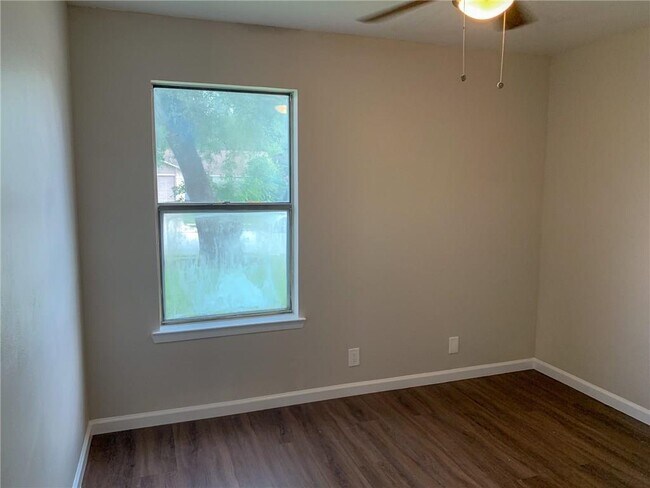 Building Photo - 1710 Goodson Ln