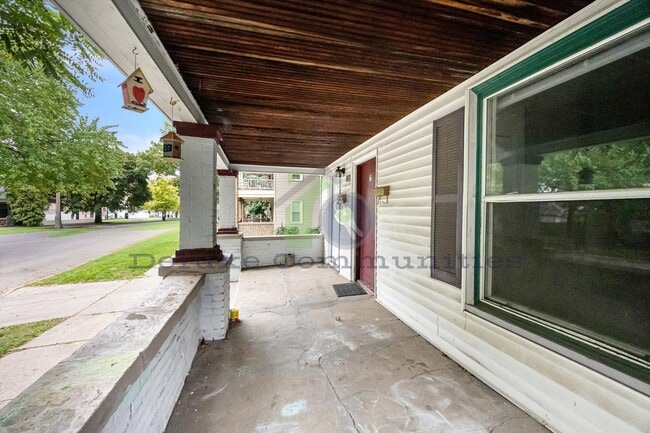 Building Photo - 1335 Hamilton Ave NW