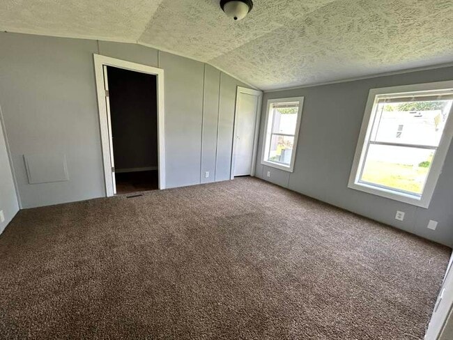 Building Photo - 5711 Blissfield Ct