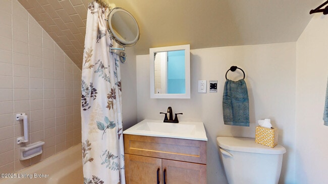 Building Photo - 4502 Blenheim Rd