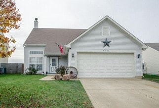 Building Photo - Spacious 2 Story 3 Bedroom 2.5 Bath House with a Large Fenced Backyard