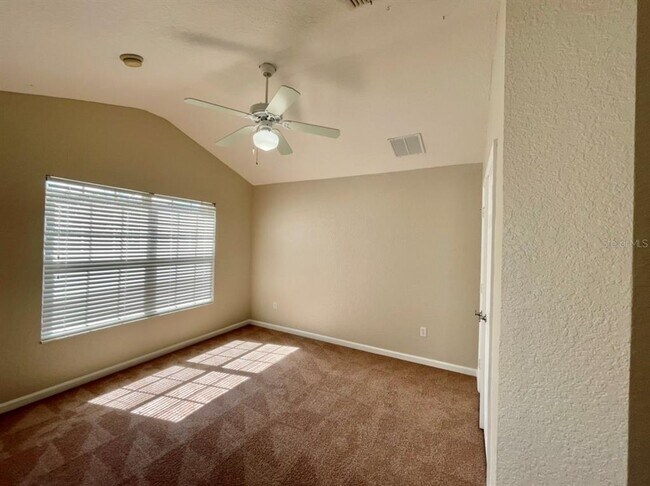 Building Photo - 2511 Stockton Dr