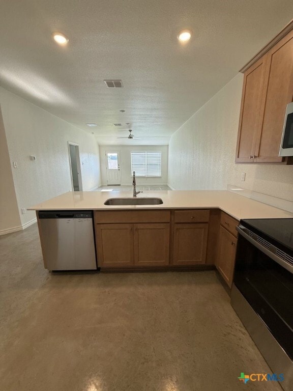 Building Photo - 1125 Lindsey Dr