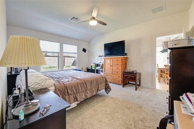 Building Photo - 1106 Isola Bella Dr