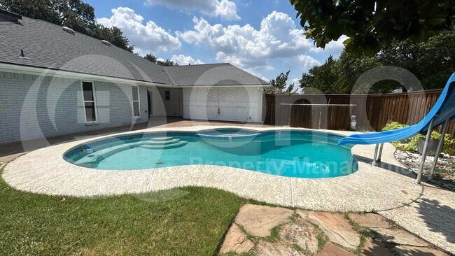 Building Photo - 4405 Blystone Ln