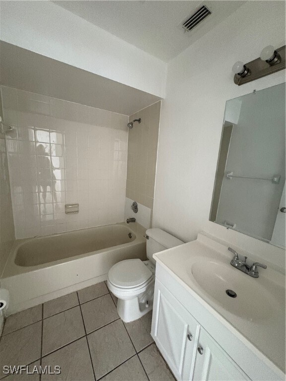 Building Photo - 4904 Vincennes Ct