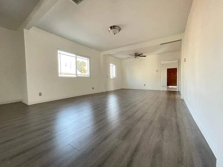 Building Photo - 3831 Drysdale Ave