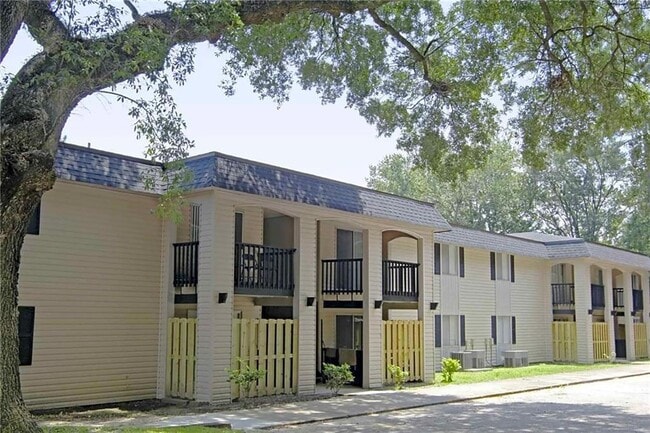 Primary Photo - 205 Shelton Beach Rd