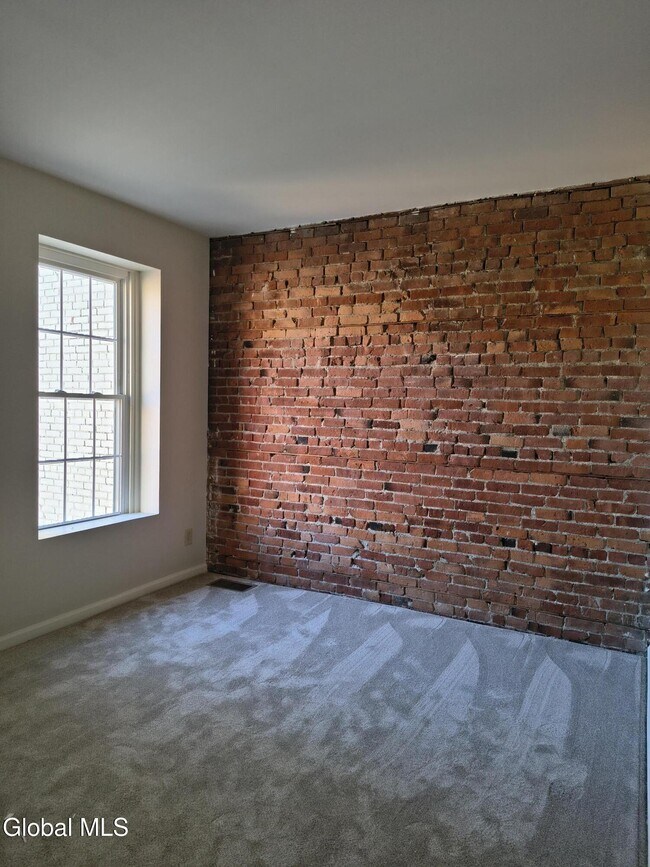 Building Photo - 53-55-55 Congress St