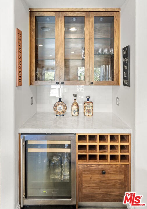 Building Photo - 4544 Tobias Ave