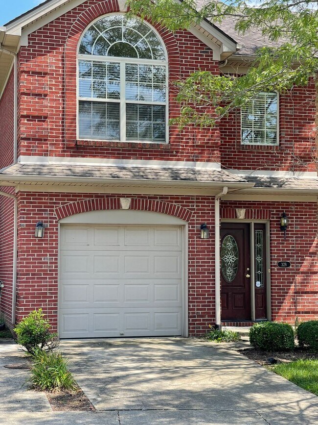 Building Photo - **COMING SOON** NICE 3 BR, 2.5 Bath Townhouse! New Paint & Carpet, Attached Garage, All Electric;