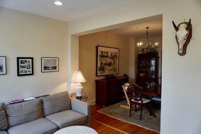 Building Photo - Tunlaw