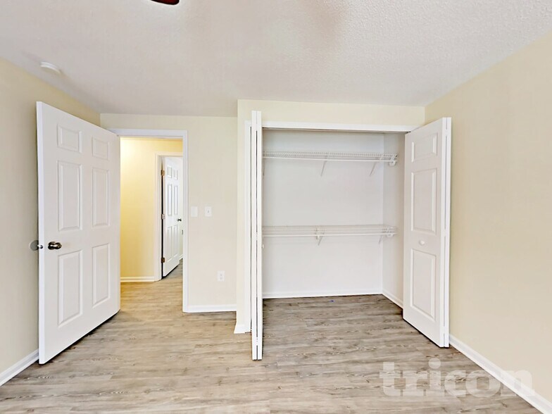 Building Photo - 7317 Bluff Wood Cove