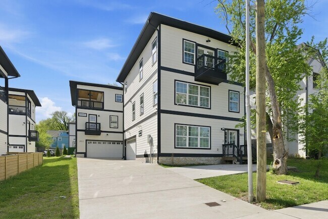 Building Photo - 203 Oceola Ave