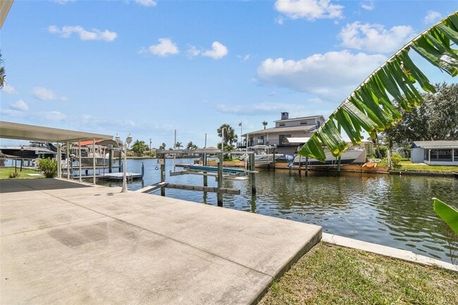 Building Photo - 13909 Berkowitz Ave