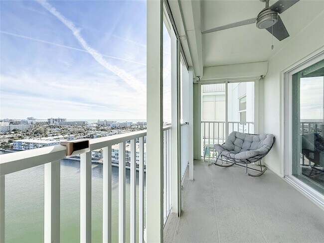 Building Photo - 400 64th Ave