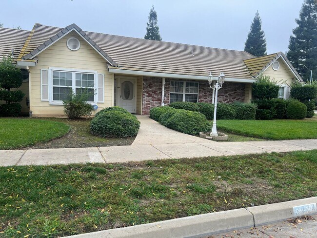 Primary Photo - 3474 Cascade Creek Ave