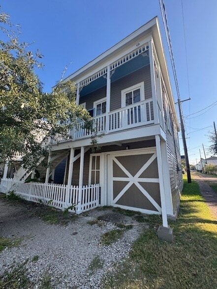 Building Photo - 602 14th St