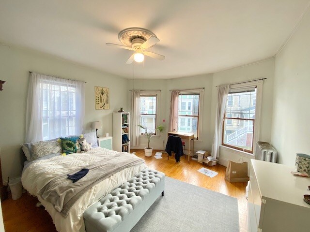 Primary Photo - 67 Hillside St