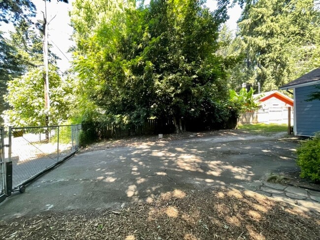 Building Photo - Updated Ranch with Large Fenced Yard, Tucked Off Walker Road~ Gas Fireplace~ Great Natural Light~...