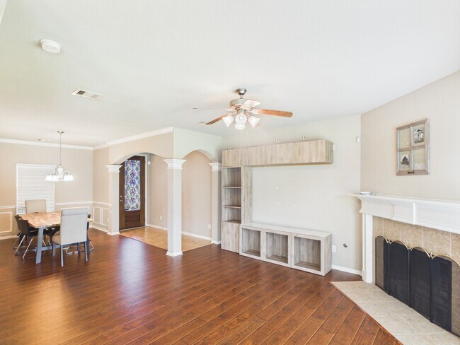 Building Photo - 17143 Deaton Mill Dr