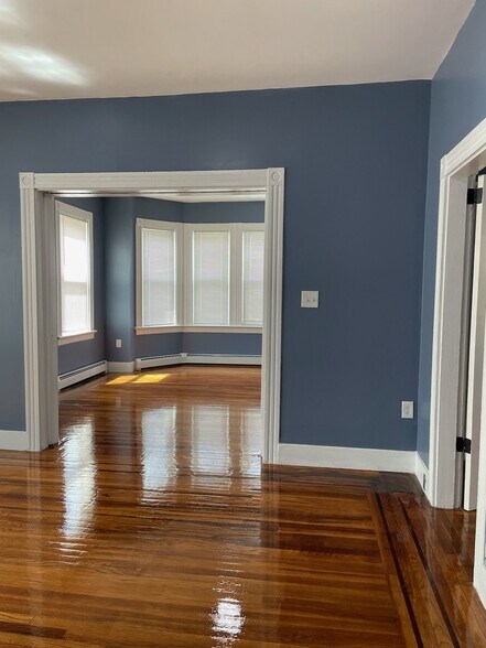 Building Photo - 61 Cypress St