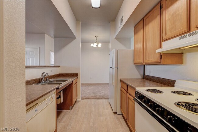 Building Photo - 45 Maleena Mesa St