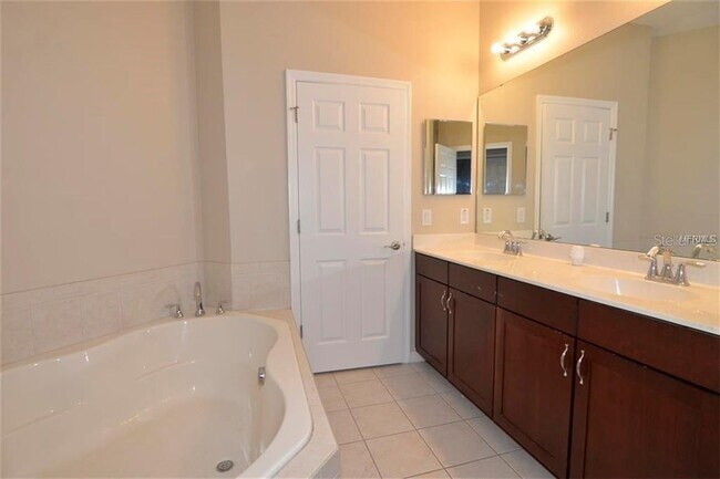 Building Photo - 498 Canyon Stone Cir
