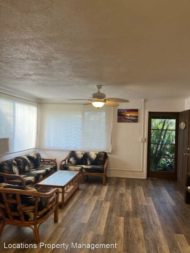 Building Photo - 3 br, 1.5 bath House - 68-252 Au Street