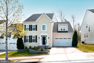 Building Photo - 1310 Idlewild Blvd