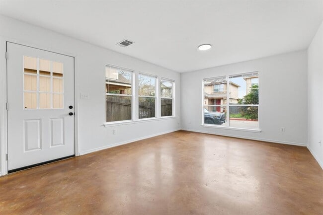 Building Photo - 4516 Felicity Ln