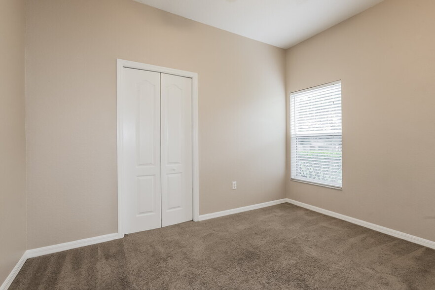 Building Photo - 2779 Berkford Cir