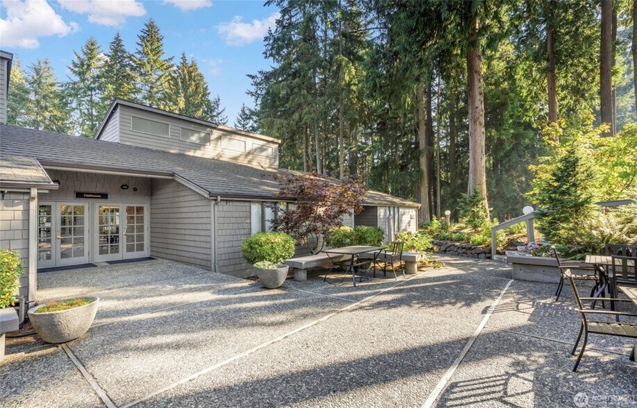 Building Photo - 6858 139th Ave NE