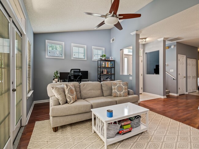 Building Photo - 5015 Mint Hill Ct