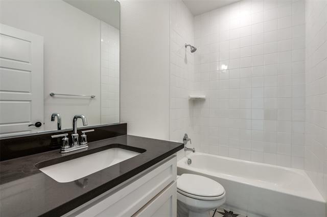 Building Photo - 1611 Shelmire Dr